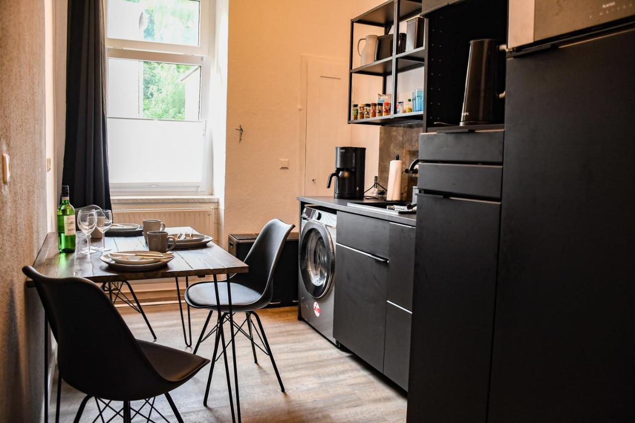 Moderne Ferienwohnung In Direkter Naehe Zur Uni, Netflix Gratis, Wlan, Waschmaschine, Geschirrspueler, Zentrum, Chemnitz Bagian luar foto