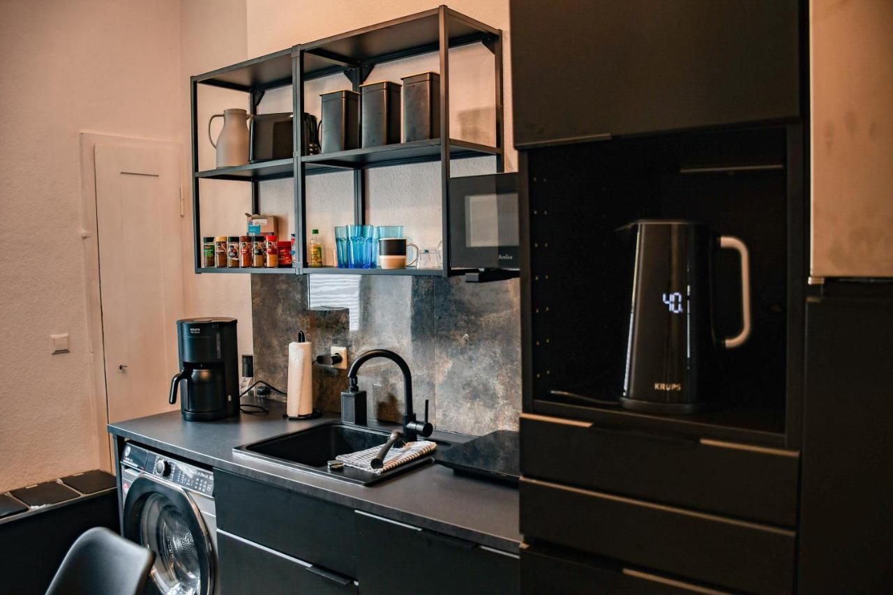 Moderne Ferienwohnung In Direkter Naehe Zur Uni, Netflix Gratis, Wlan, Waschmaschine, Geschirrspueler, Zentrum, Chemnitz Bagian luar foto